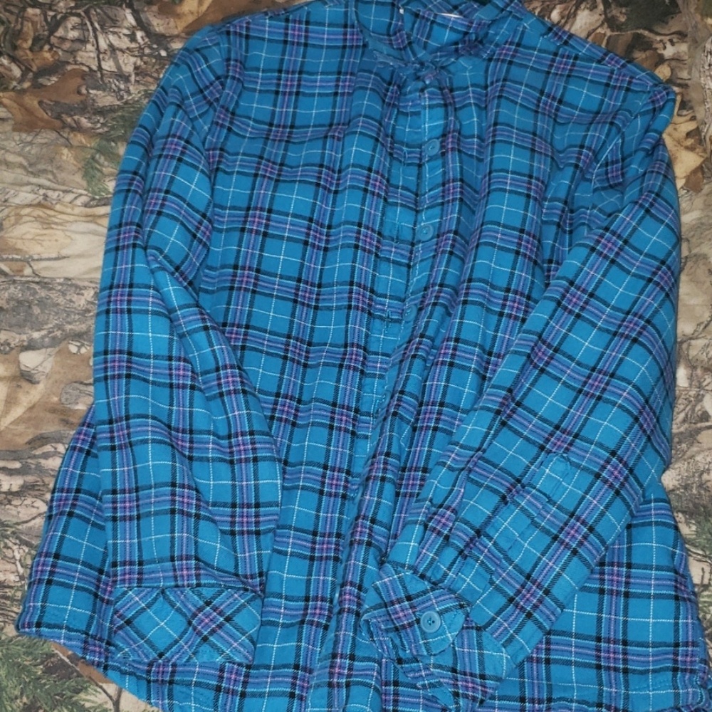 Long Sleeve Blue plaid
